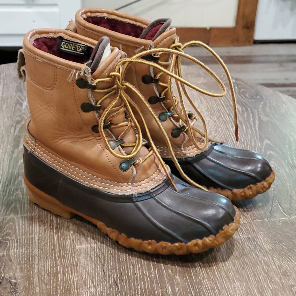 L.L.Bean classic brown duck boots size 7.5